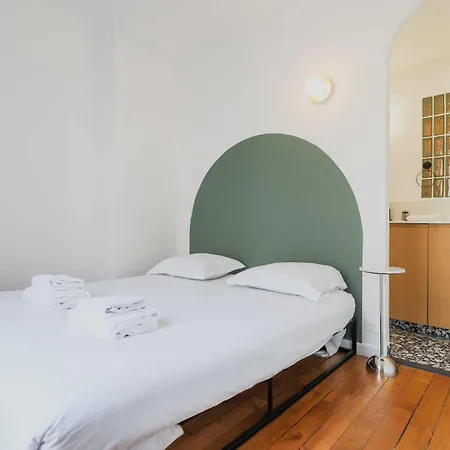 Charming - 1br- 2p - Sur Seine شقة نويي سور سين